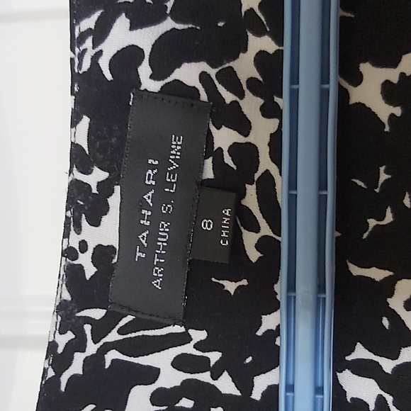 Tahari black and white dress - Picture 3 of 4